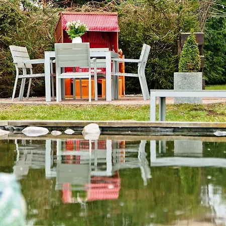 Haus _am Peene_ufer_ Fewo Moewenne